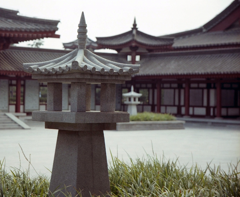 lantern, Xian China.jpg